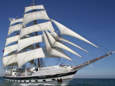 Join the 200ft Tall Ship Stavros S Niarchos in Albert Dock