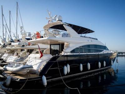 Princess 82 for Sale - On the Top