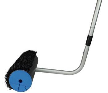 Hull cleaning tool