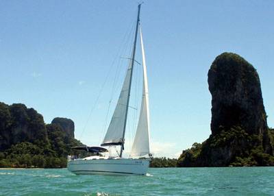 Boatshed Phuket: What's with New Sails?